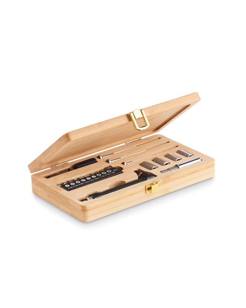 SET D'OUTIL DANS UN COFFRET EN BAMBOU